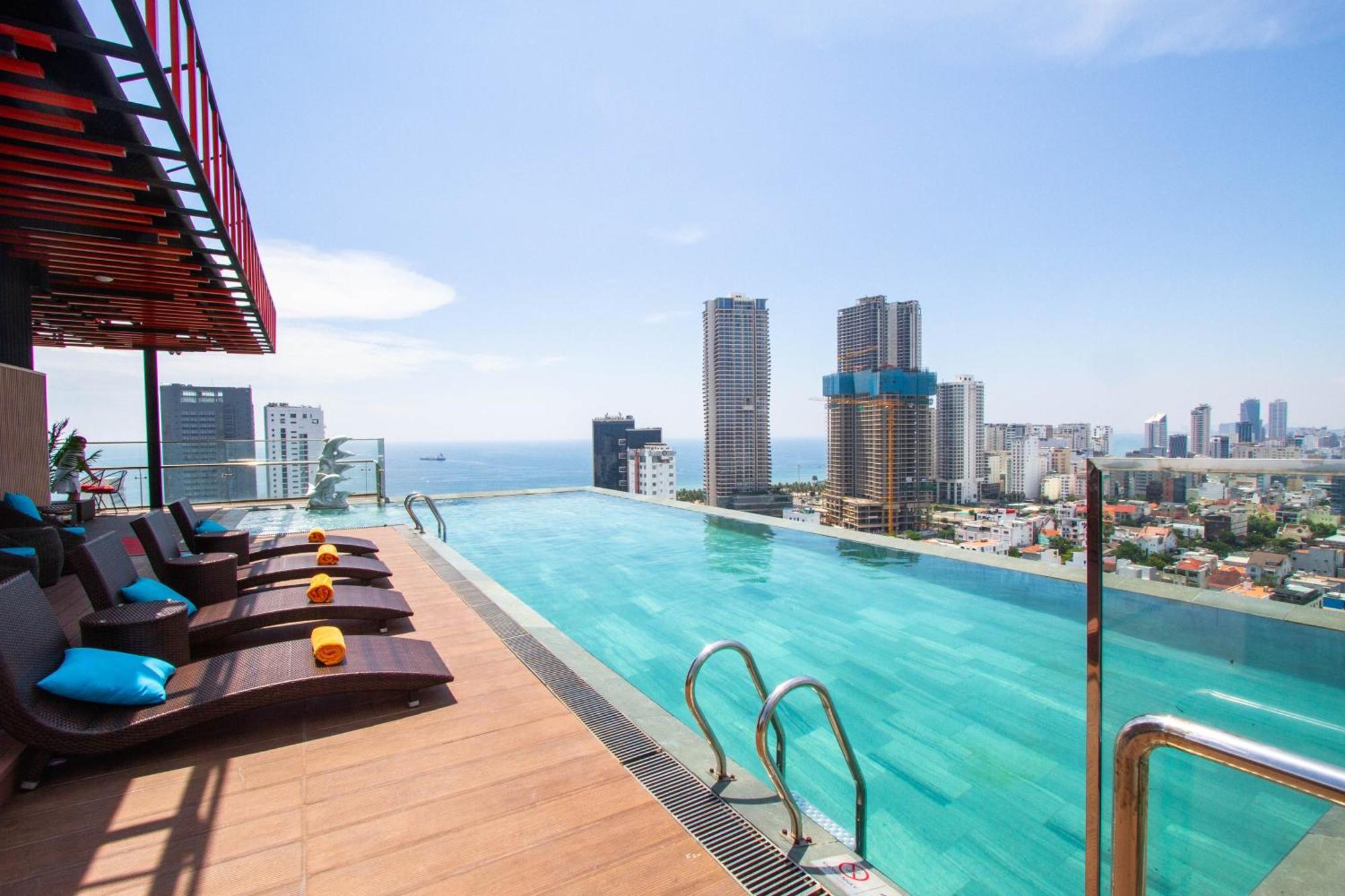 Cordial Beach Hotel Дананг Экстерьер фото