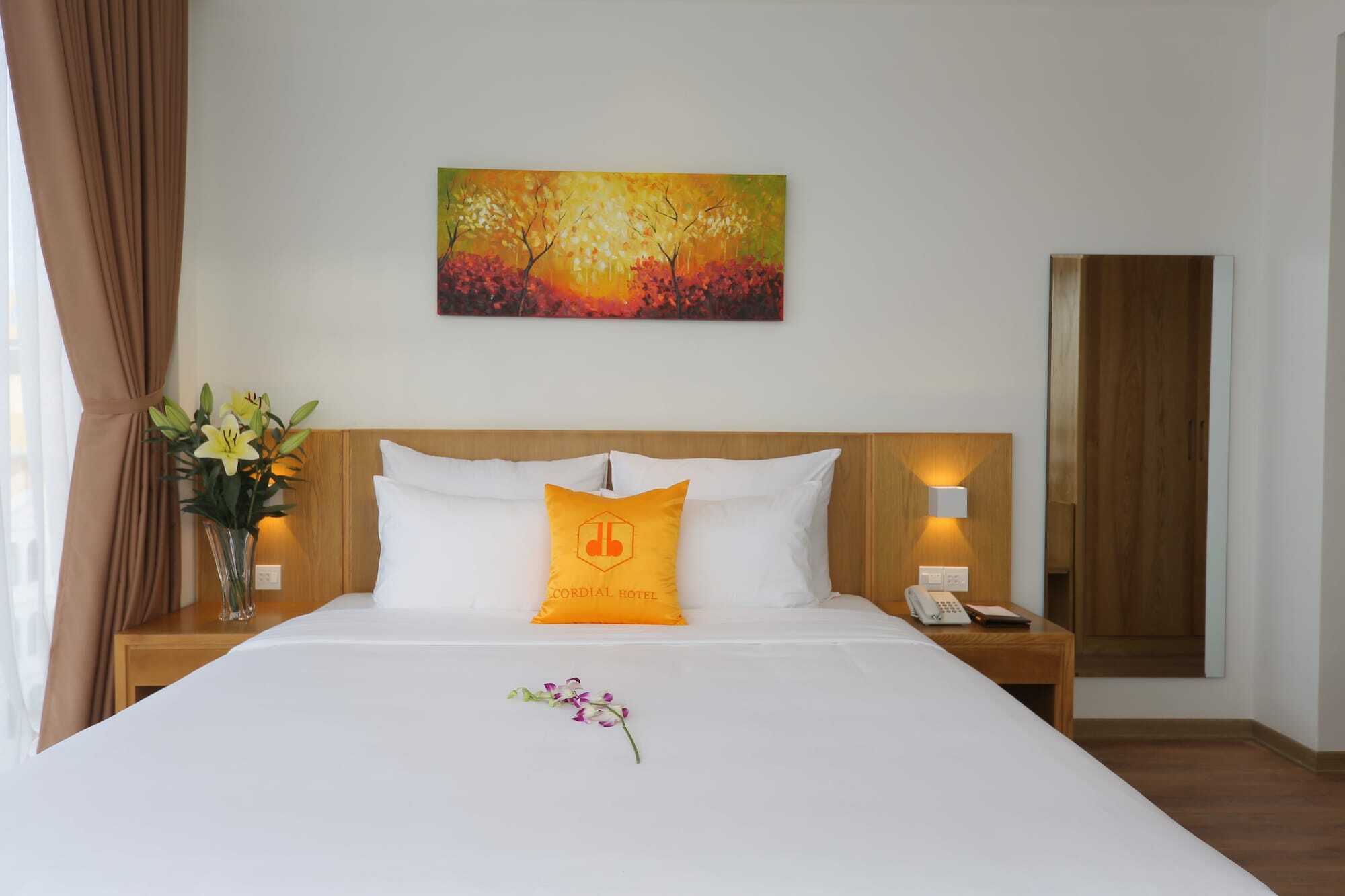 Cordial Beach Hotel Дананг Экстерьер фото