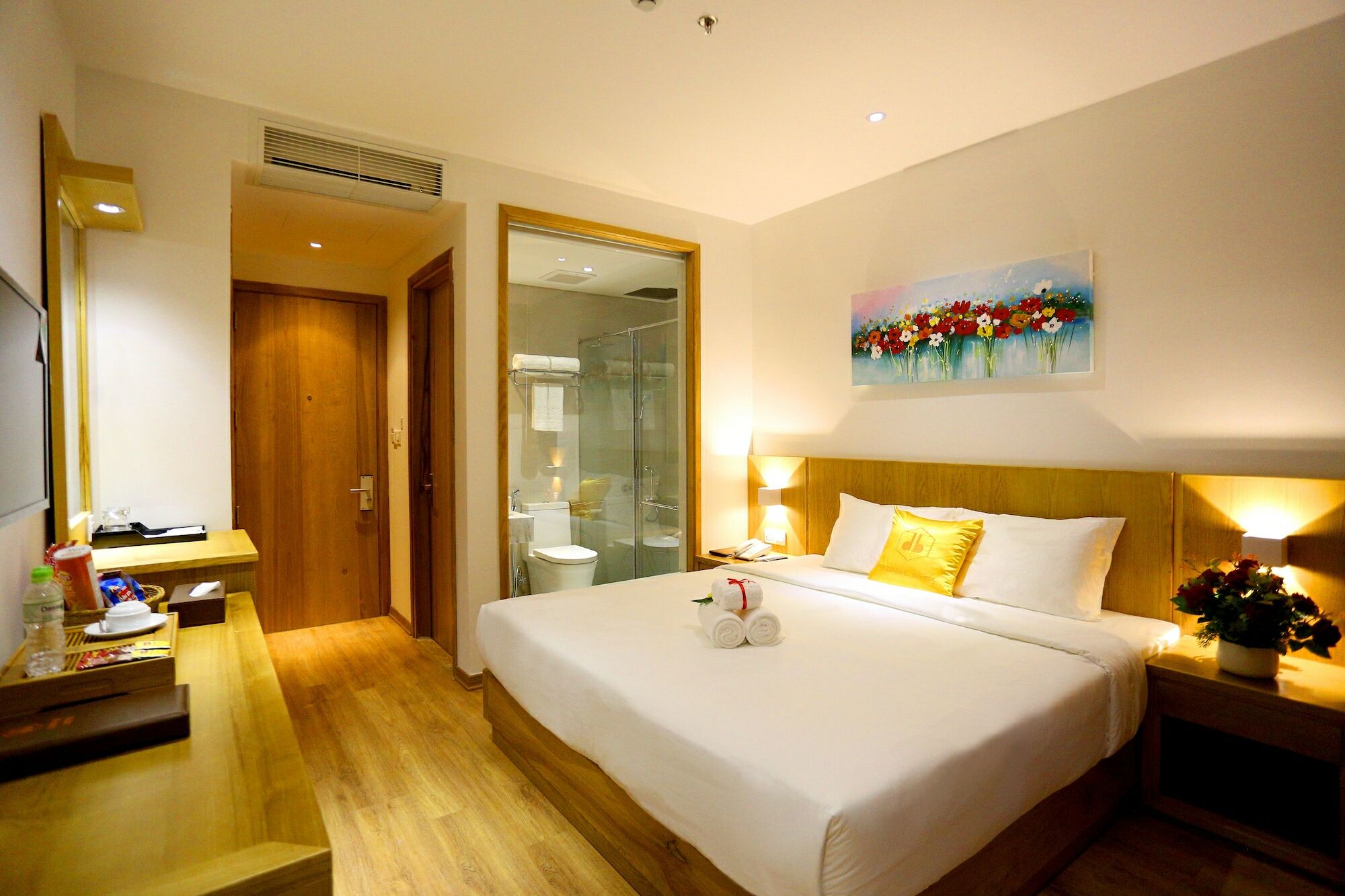Cordial Beach Hotel Дананг Экстерьер фото