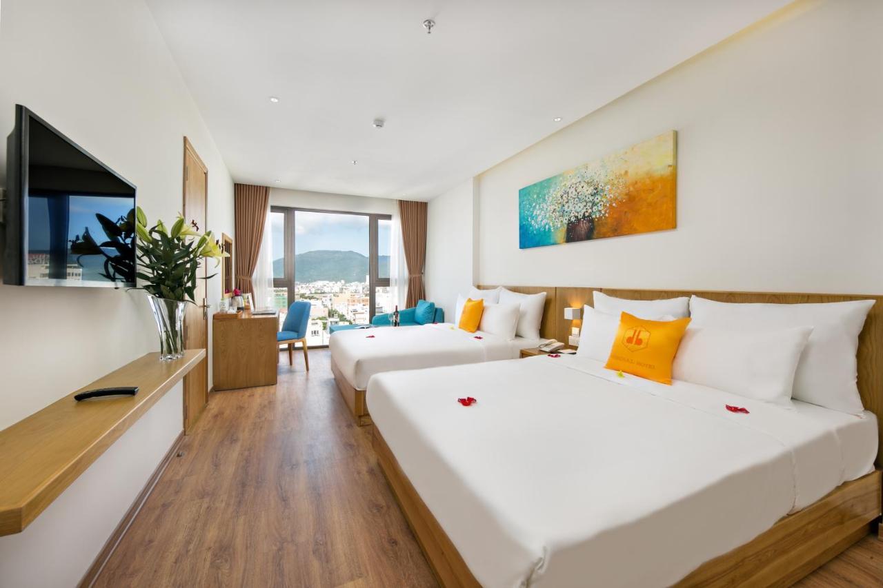 Cordial Beach Hotel Дананг Экстерьер фото