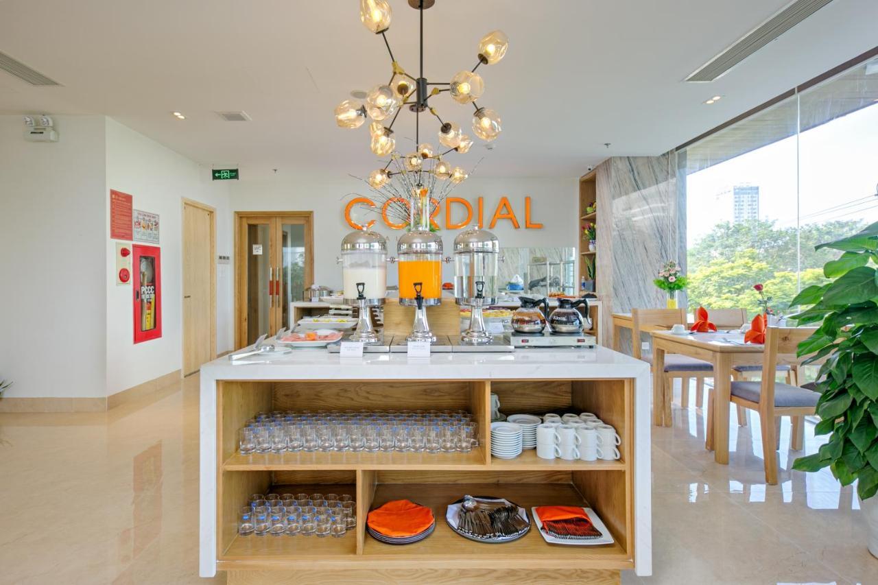 Cordial Beach Hotel Дананг Экстерьер фото